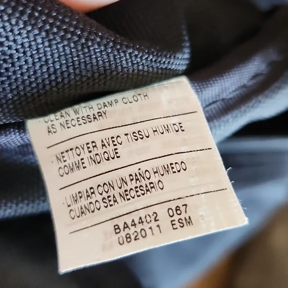 Nike Black Men's Large Basketball Sports Bag - Picture 8 of 11